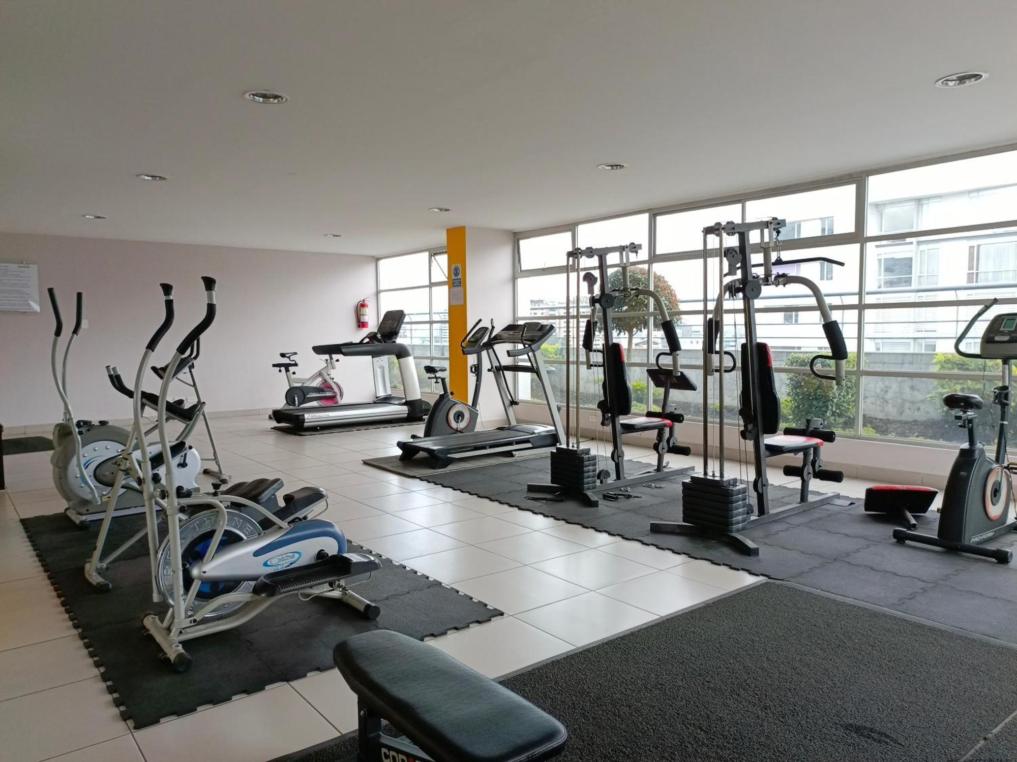 Downtown Quito - Balcony - Gym - Parking - 7Thfloor Appartement Buitenkant foto