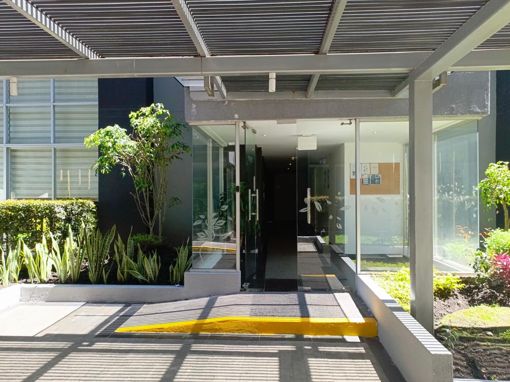 Downtown Quito - Balcony - Gym - Parking - 7Thfloor Appartement Buitenkant foto
